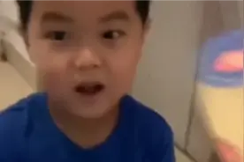 太幸福！女孩疫情期间交到比自己小二十岁的朋友，经常被投喂