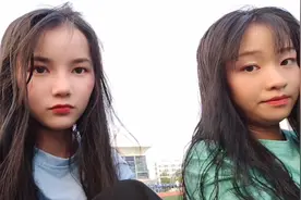 终于知道军训的时候为什么要向左向右向后转因为这样能晒均匀一点