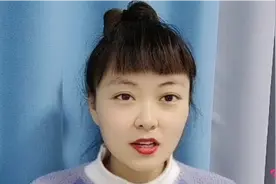 如何在手机照片上，添加时间和地点？只需打开这个设置，自动添加视频封面