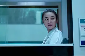 当一个女的死缠烂打追你的时候你就认了吧，因为你是逃不掉的！视频封面