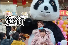 母亲做排骨，等我们吃饭，和嫂子一起逛街，珍惜当下，知足常乐。