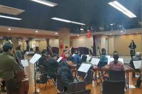 越剧《梁祝•十相思》现场版，生旦演唱越剧优优视频封面