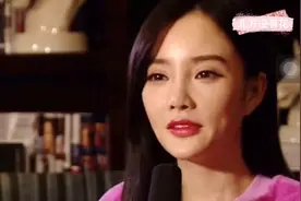 新恋情？？李小璐与一神秘男子唱歌聚会 事后一同进入单元门！视频封面