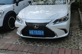 29万提了低配雷克萨斯es200，开了8990公里，老司机一肚子话要说视频封面