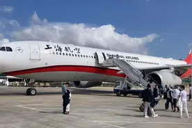 20211209 4⃣️ 三亚飞上海 空客 A330有座位30+200个 实际乘客128人视频封面
