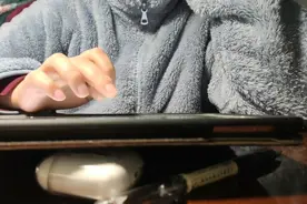 考研打卡倒计时3天/感冒了，吃了感冒药昏昏沉沉睡了一下午视频封面