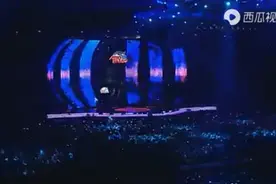 迪斯科2013年莫斯科演唱会视频封面