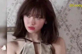 日本性感女星小屿阳菜高清写真合集，人间汹物，人美身材好视频封面