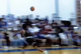 美国高中生热血扣篮集锦视频封面