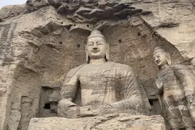 云冈石窟收官，走到景区最后才是最震撼的，看1600年历史的大佛视频封面