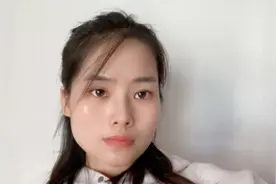 20岁嫁给小我两岁的傻子老公是种什么体验？视频封面