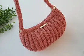 钩针编织气质扇贝腋下包(二)