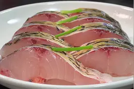 月薪20000酒店大厨教你在家做“家乡鱼块”不腥不柴，好吃又下饭视频封面
