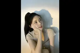 每天看一次美女，心情美好一整天视频封面