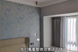 卧室飘窗窗帘安装，双层全部装里面显得空间更大，单色效果不错