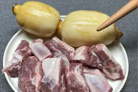 炖莲藕汤，直接下锅炖是大错，教你正确做法，莲藕软糯不发红，香视频封面