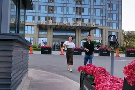 青岛海信在威海开发的度假酒店还有一线海景房，大家看看价格咋样视频封面