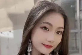 以后注意别受骗子在快手卖衣服都是骗他家全家人死光了骗钱买棺材视频封面