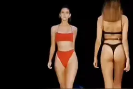 泳装秀#美女#比基尼视频封面