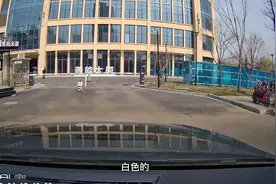 济南槐荫区善能大厦写字楼进华联超市来看下区政府经十路掉头美景视频封面