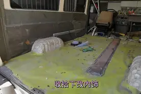 1～2万的依维柯改装成房车  床车  经济实用  详细改装过程都在这视频封面