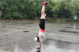 每天1小时有氧运动结合无氧运动，简单的事情重复做！练出好身体视频封面