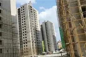 烂尾七年的“昆明别样幸福城”，艰难的复活了视频封面