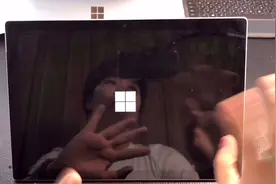 Windows提示系统更新，卡在开机界面，微软surfacepro5维修换硬盘视频封面