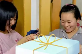 妯娌合租，弟妹朴素懂事招人疼，嫂子为她准备惊喜待她像亲妹妹视频封面