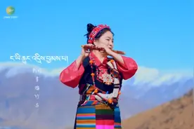 分享一首抖音最火歌曲《我的青梅竹马》 歌手：日珠视频封面