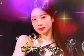 聆听一首电子琴舞曲《往事只能回味》视频封面