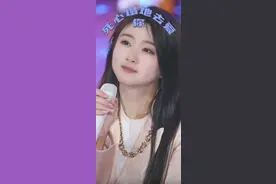 我想你在黑夜里，忍不住伤心的哭泣，爱你九分留一分尊严！@菲儿