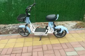 大家知道共享电动车是如何充电的吗？视频封面