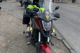 #青藏公路 之最危险的公路视频封面