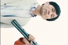 请叫我英雄视频封面