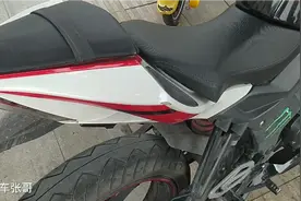 摩友两千块买的二手大赛摩托车，不知道值不值？视频封面