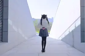 双马尾小美女学生装可爱热舞视频封面