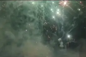 恭喜女儿中考720满分以692成绩勇夺全县第一！二中烟花好漂亮！视频封面