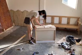 新生活从改造出租屋开始，花800把杂物间改造成自己喜欢的样子视频封面