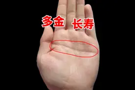 女人左手断掌，财库丰厚，生来就有赚大钱的能力