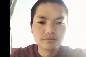 今天教大家怎么下载手机自带的天气预报，转发出去让更多人知道。视频封面