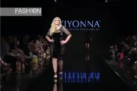 成熟丰满，拥有完美身材曲线的大码模特时尚走秀，微胖也惊艳视频封面