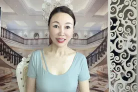 女生吃些什么可以丰胸呢视频封面