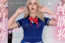 金发碧眼的外国大学美女学生服装搭配完美😜😜😜😜😜视频封面