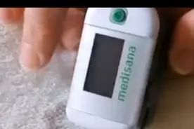 血氧仪，指夹式用法。视频封面