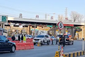 太原杨家峪高速口视频封面