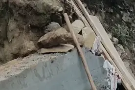 结塌方的田坝！农村农田也用上了混凝土！阿爸阿妈我心中的菩萨！