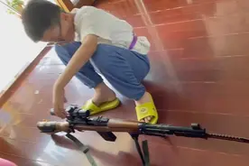 梦想当特种兵的双枪少年视频封面