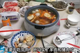 香港8号风球，停课又停工，台风天适合在家吃火锅