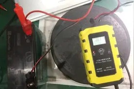 12V6A脉冲修复充电器，看看他的实际电流和脉冲电流变化和原理。视频封面